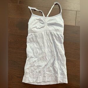 Lululemon top with built in bra size 4